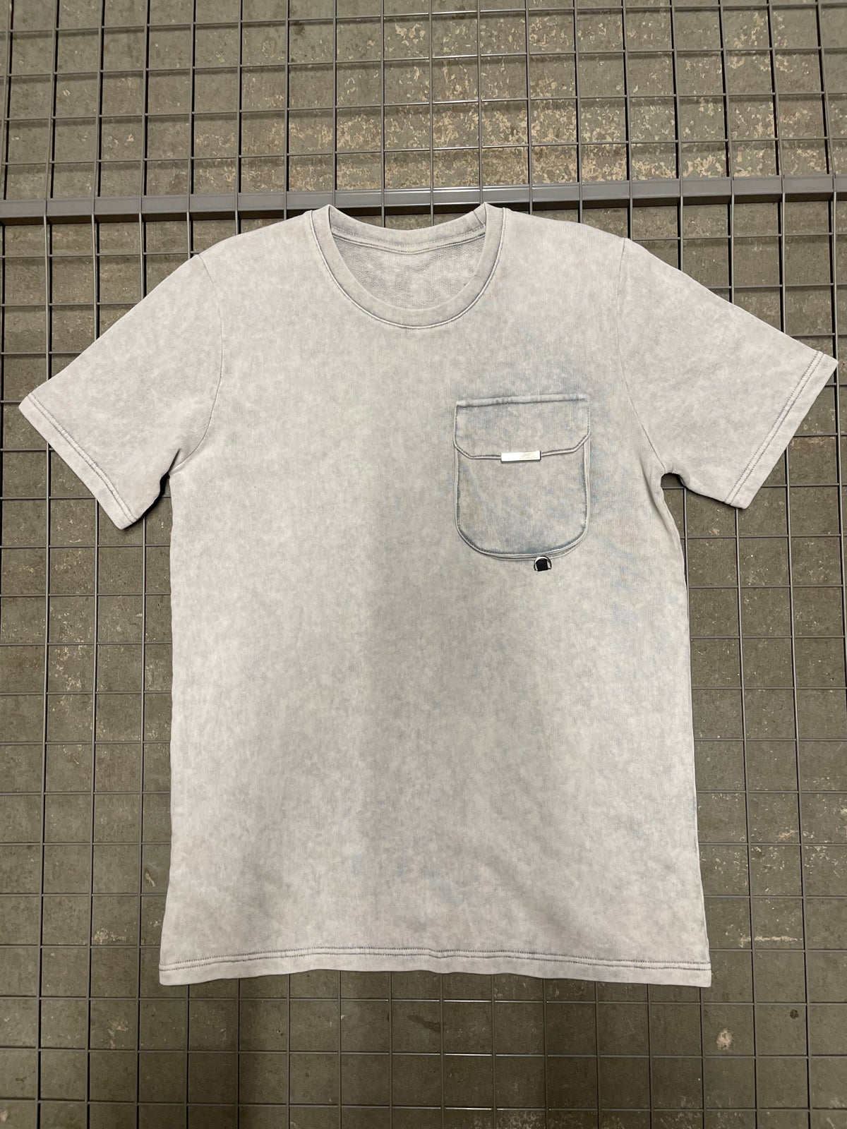 Pocket Relaxed Fit T-Shirt - Grey Wash (SAMPLE)