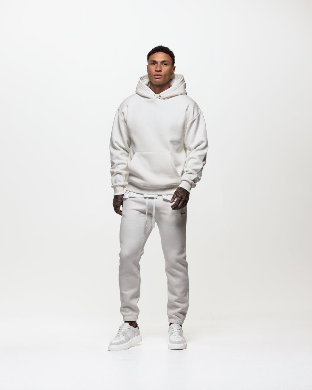 Blank Essential Regular Fit Joggers - Off White