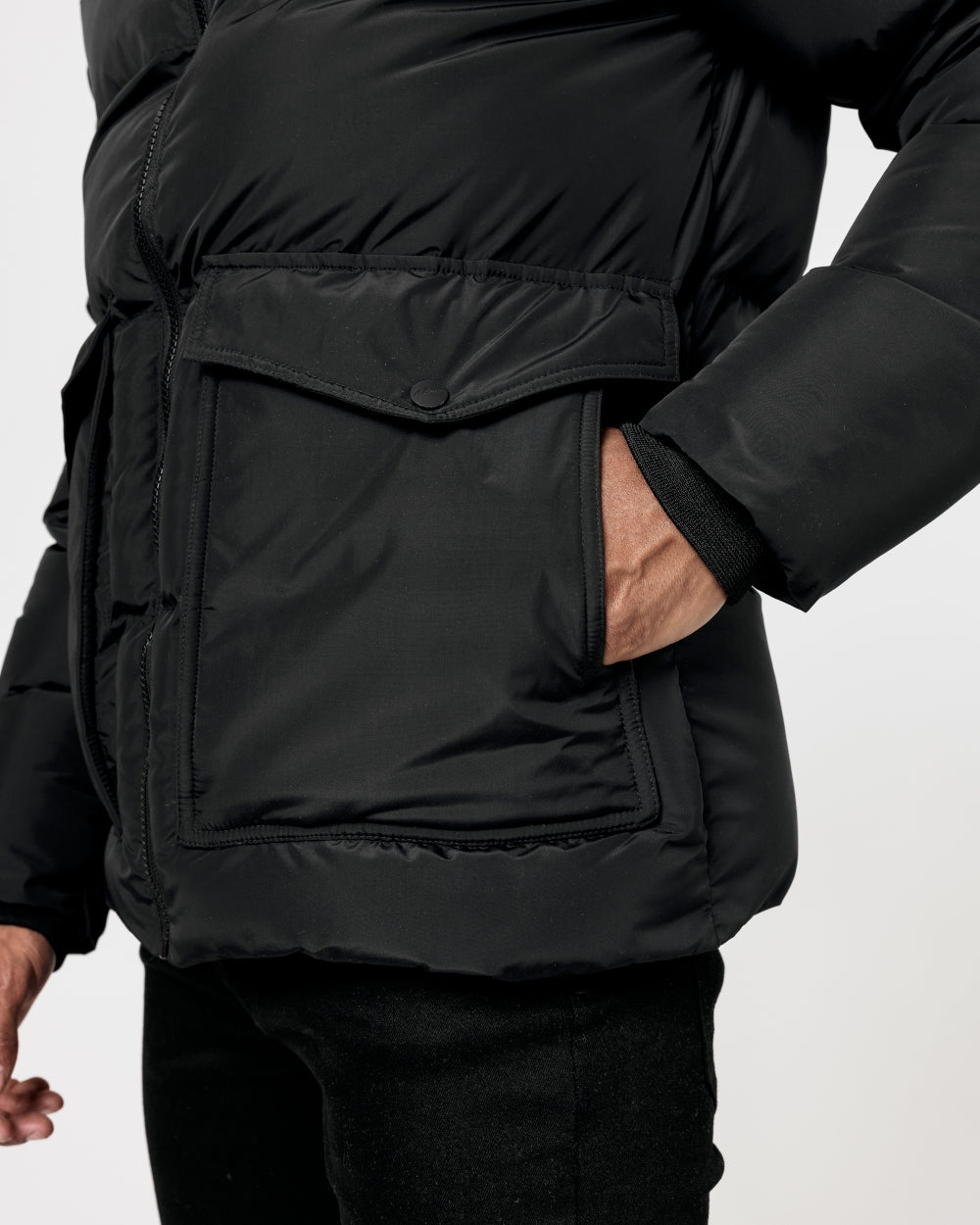 Essentials Puffer Jacket - Black