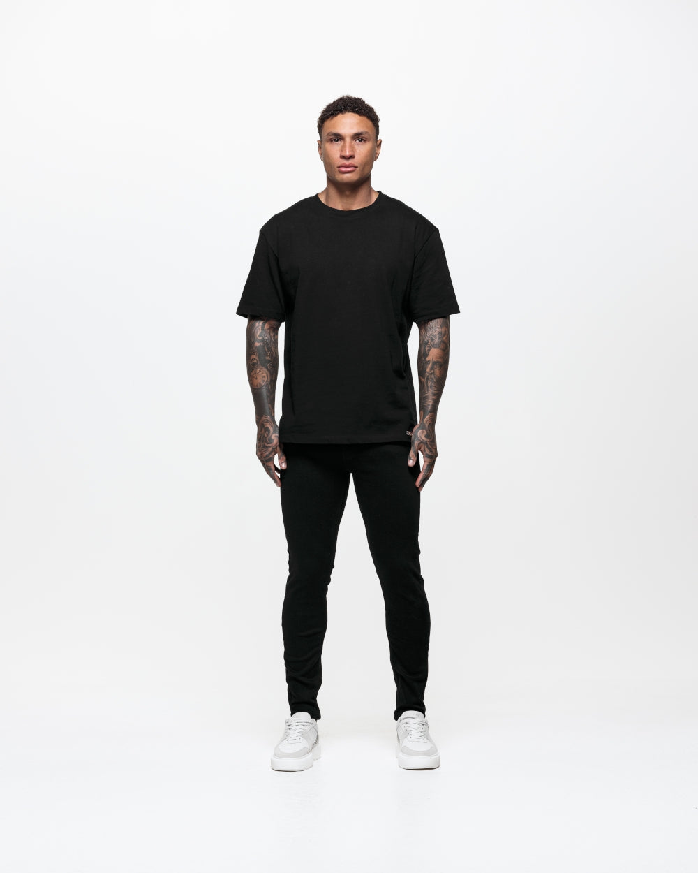 Non Ripped Skinny Jeans - Black